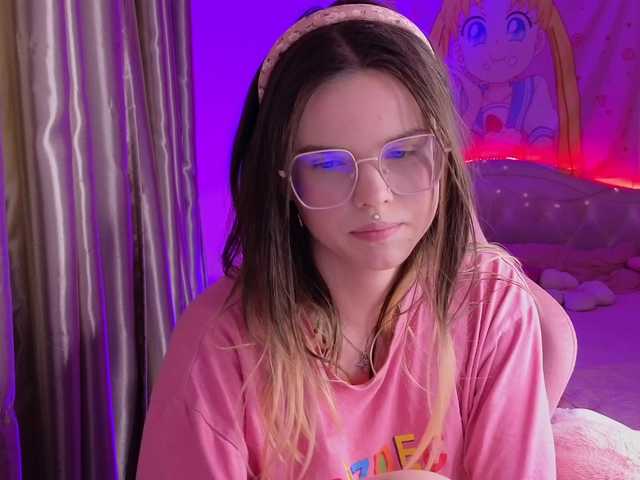 HannaCristal live cam on BongaCams