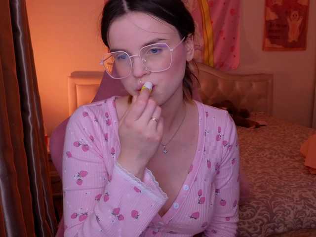 HannaCristal live cam on BongaCams