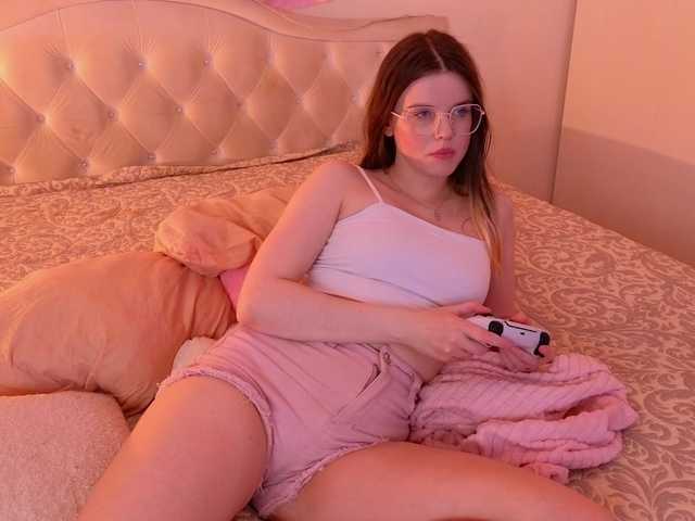 HannaCristal live cam on BongaCams