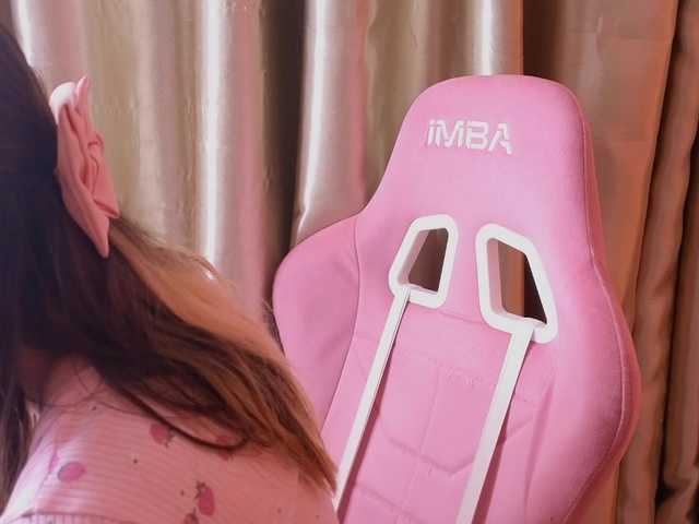 HannaCristal live cam on BongaCams