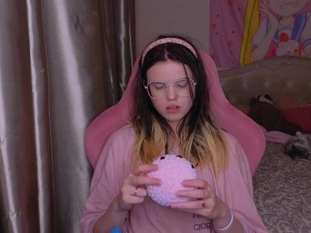 HannaCristal live cam on BongaCams