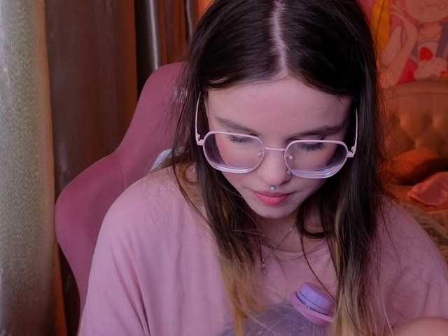 HannaCristal live cam on BongaCams