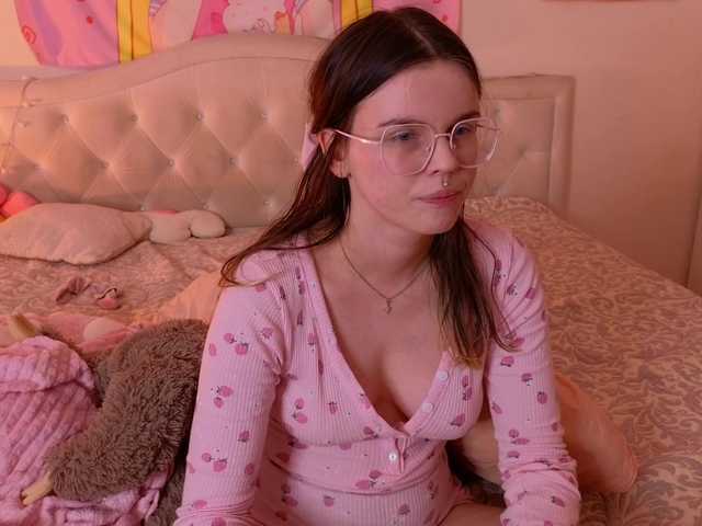 HannaCristal live cam on BongaCams