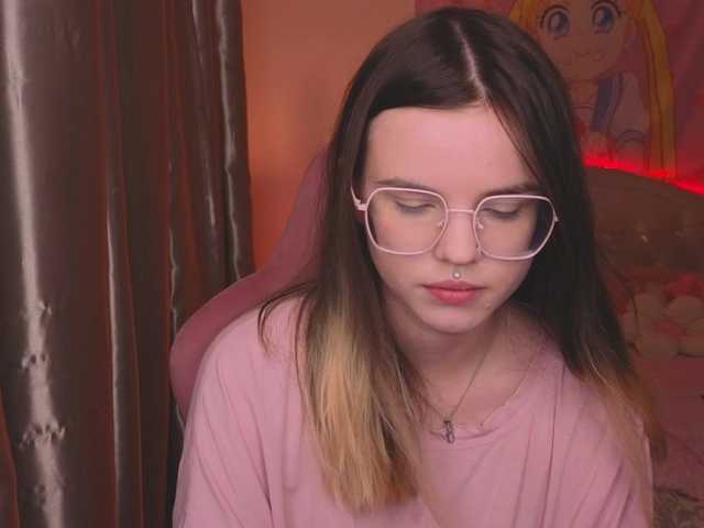 HannaCristal live cam on BongaCams