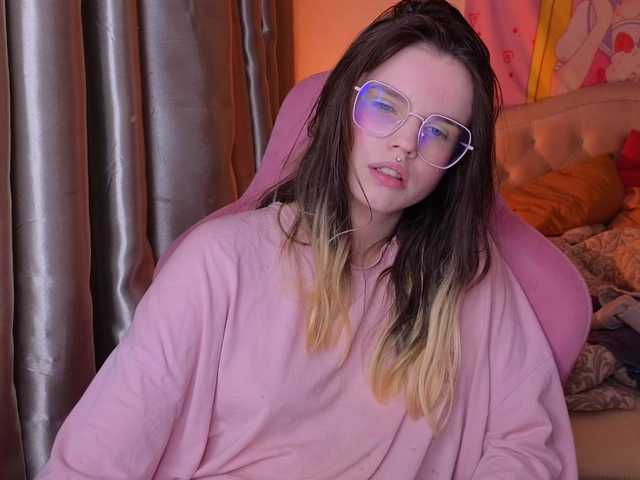 HannaCristal live cam on BongaCams