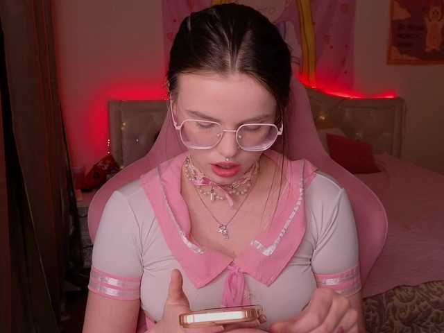 HannaCristal live cam on BongaCams