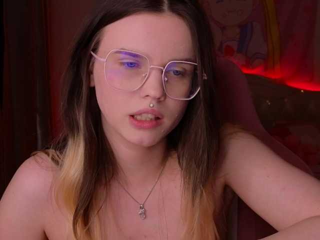 HannaCristal live cam on BongaCams