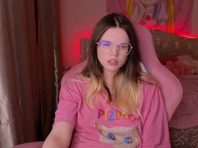 HannaCristal live cam on BongaCams