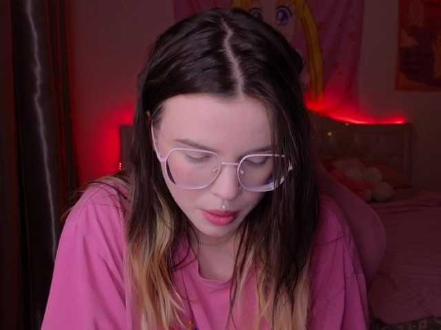 HannaCristal live cam on BongaCams