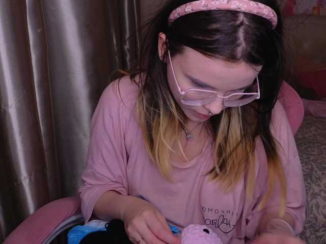 HannaCristal live cam on BongaCams