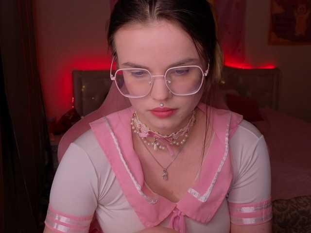 HannaCristal live cam on BongaCams