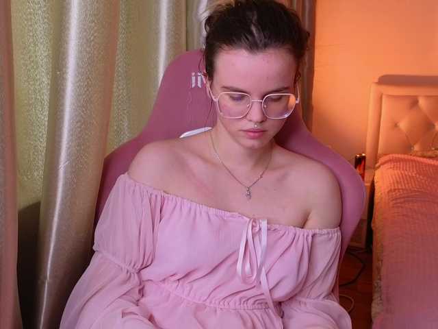 HannaCristal live cam on BongaCams