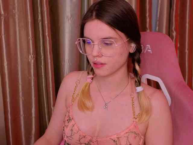 HannaCristal webcam