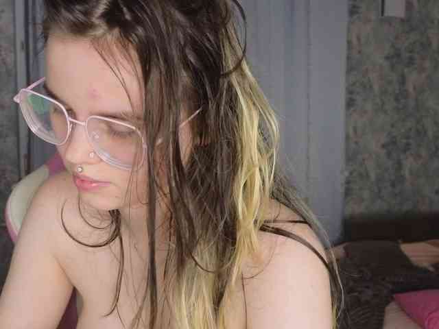 HannaCristal webcam