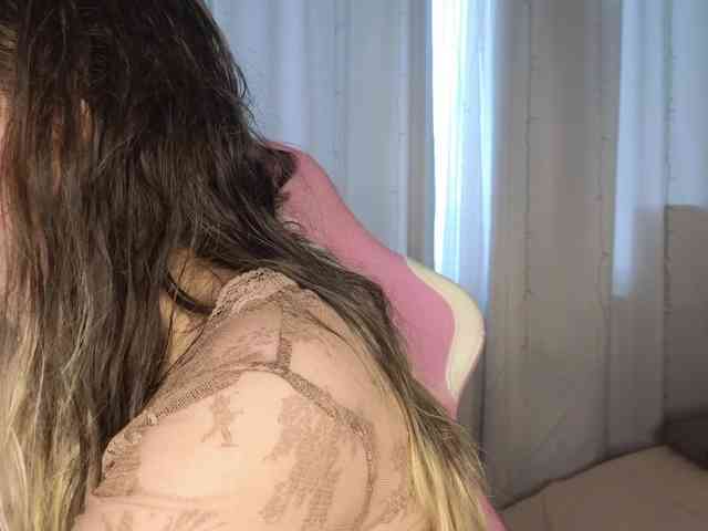 HannaCristal webcam
