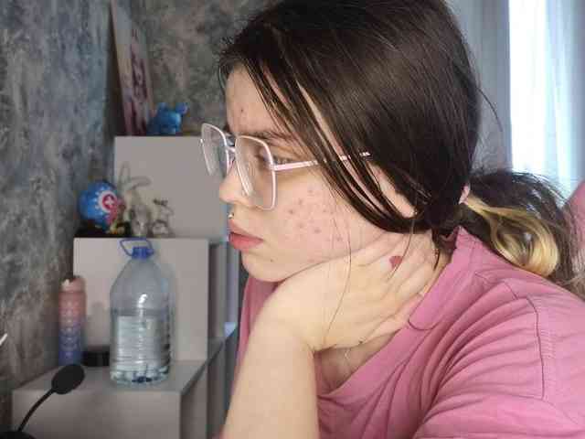 HannaCristal webcam