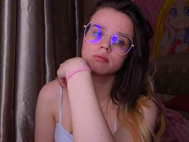 HannaCristal webcam