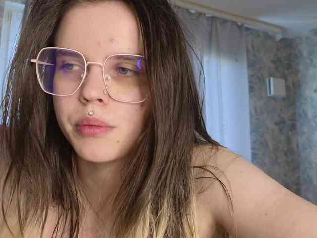 HannaCristal webcam