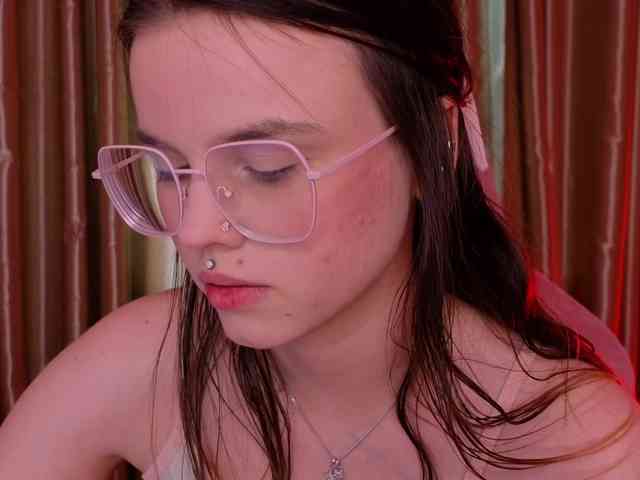 HannaCristal webcam
