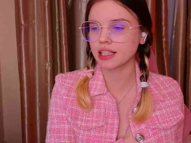 HannaCristal webcam