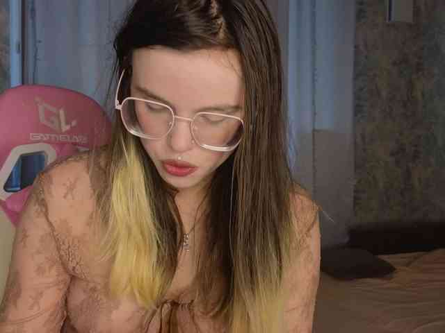 HannaCristal webcam