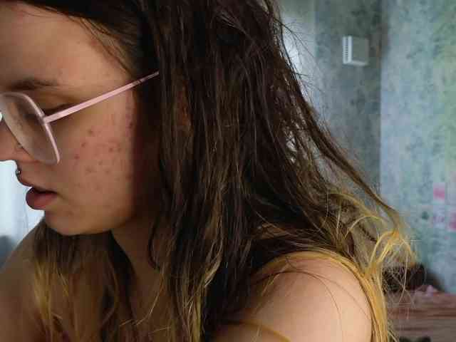 HannaCristal webcam