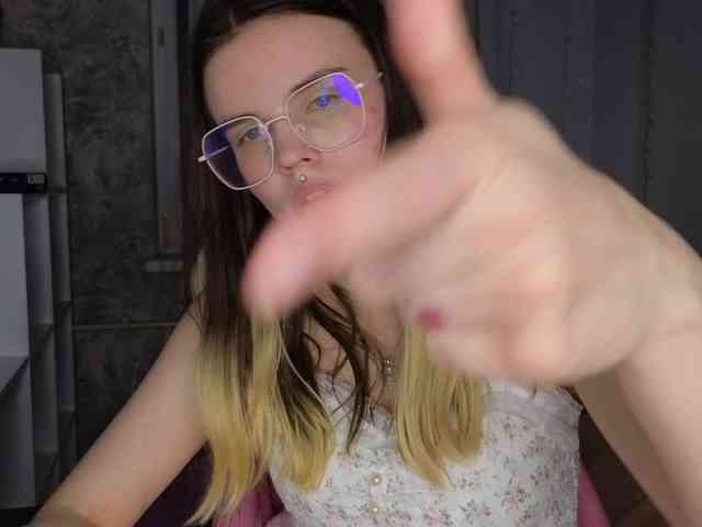 HannaCristal webcam
