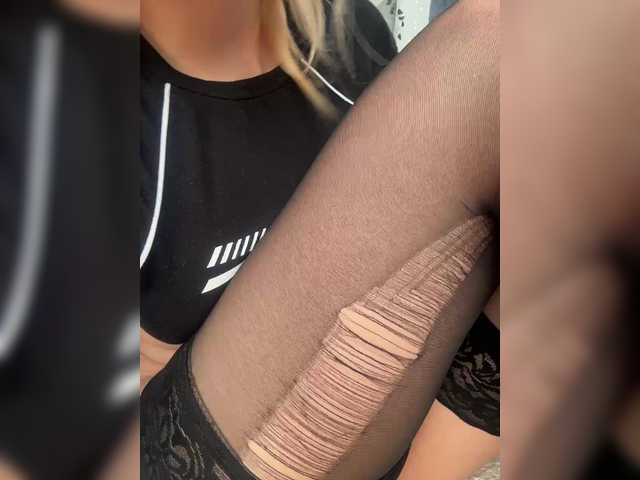 -Melani-