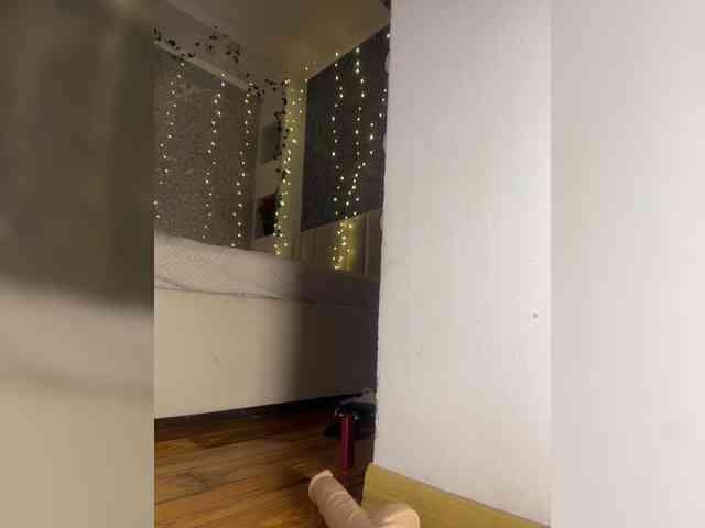 -Melani- webcam
