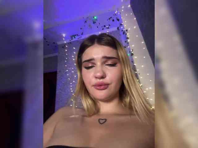 -Melani- webcam