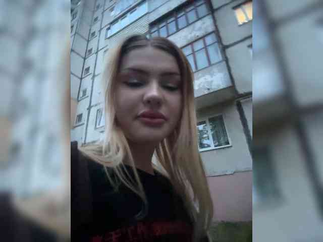 -Melani-
