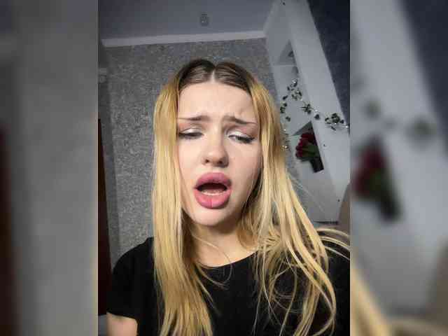 -Melani- webcam