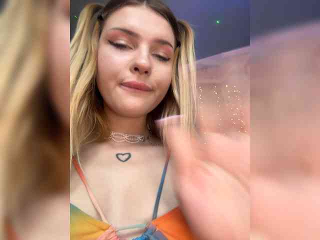Melaniamyr Sex Cam Show
