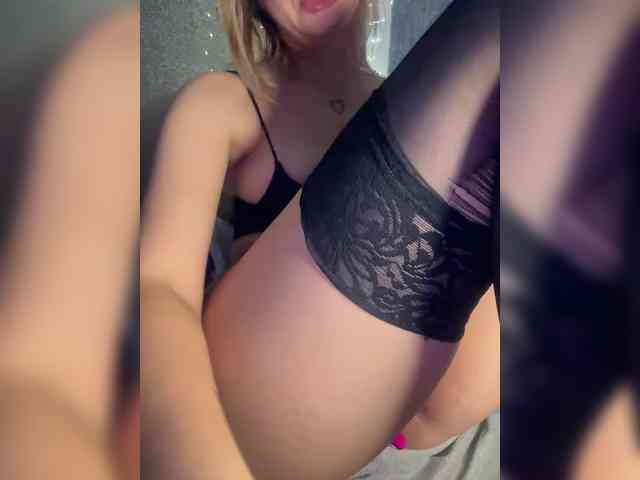 -Melani- webcam