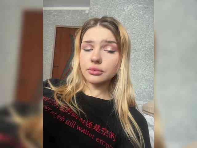 -Melani- webcam