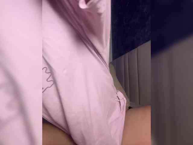 -melani-'s cam show statistics and live stream