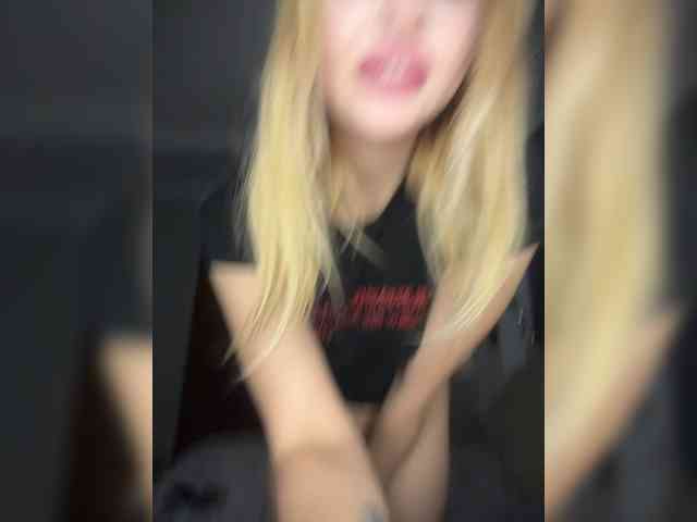 -Melani- webcam