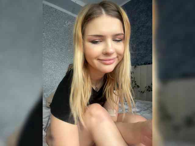 -Melani- webcam