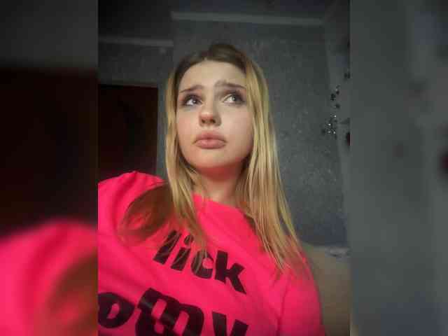 -Melani- webcam