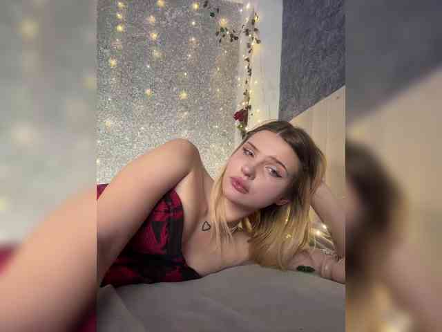 Melaniamyr Sex Cam Show