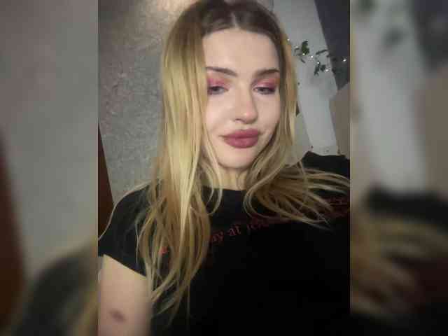 -Melani- webcam
