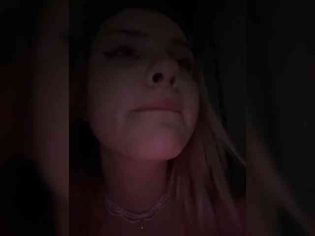 Melaniamyr Sex Cam Show