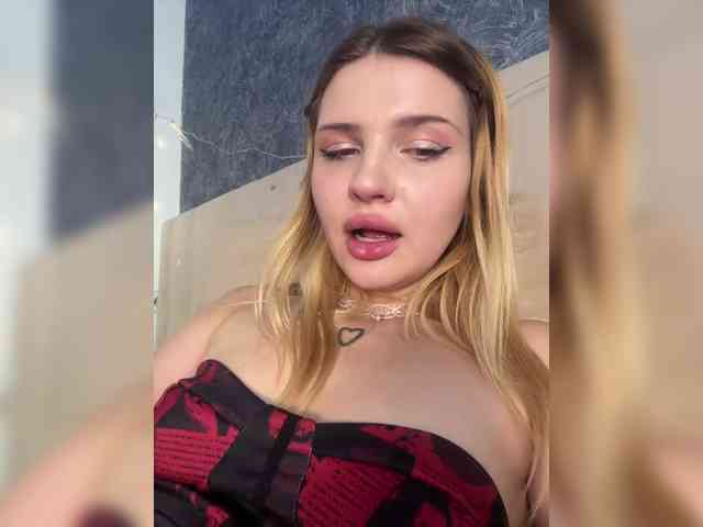 Модель: -Melani-