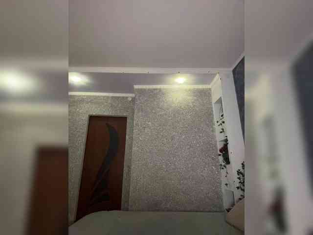 -Melani- webcam