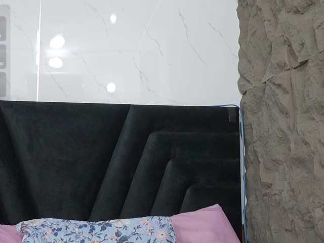 drooling4daddy live cam on BongaCams
