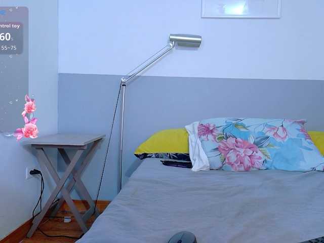 drooling4daddy live cam on BongaCams