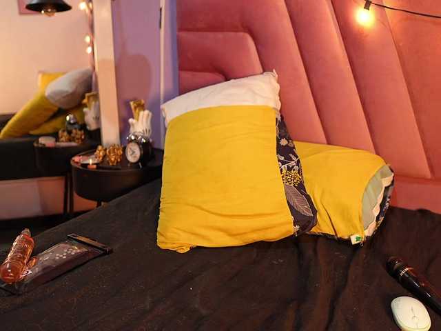 drooling4daddy live cam on BongaCams