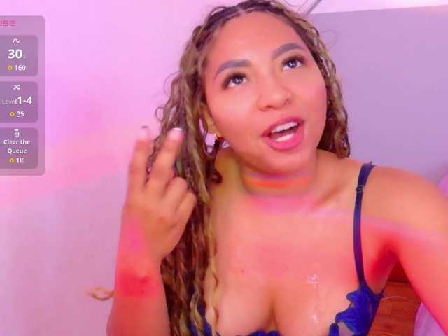 drooling4daddy live cam on BongaCams