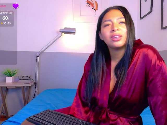drooling4daddy live cam on BongaCams