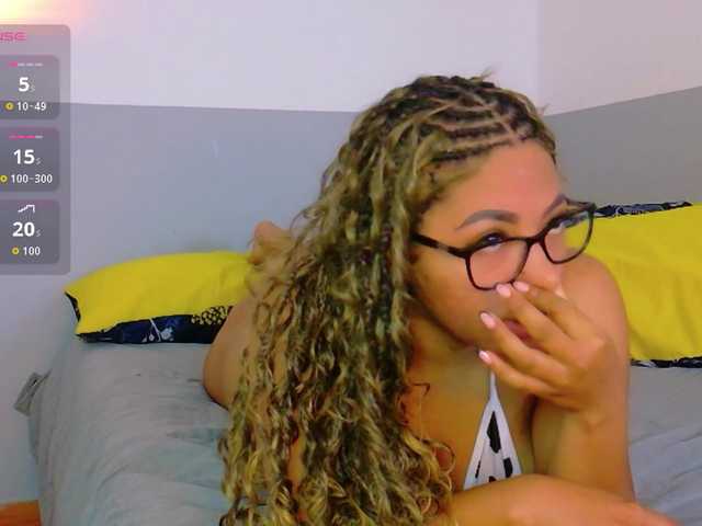 drooling4daddy live cam on BongaCams